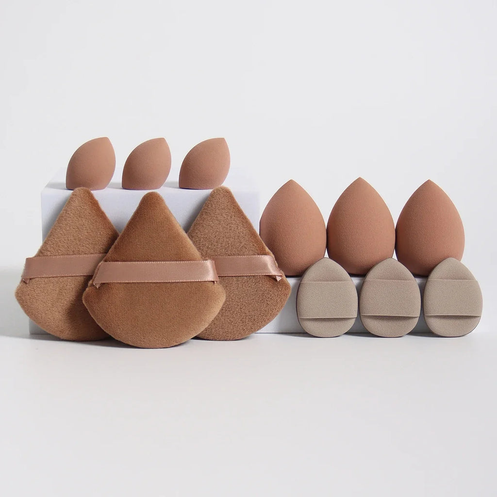 Kit Mini Esponjas de Maquiagem 12 ou 15 Peças – Com ou Sem Estojo
