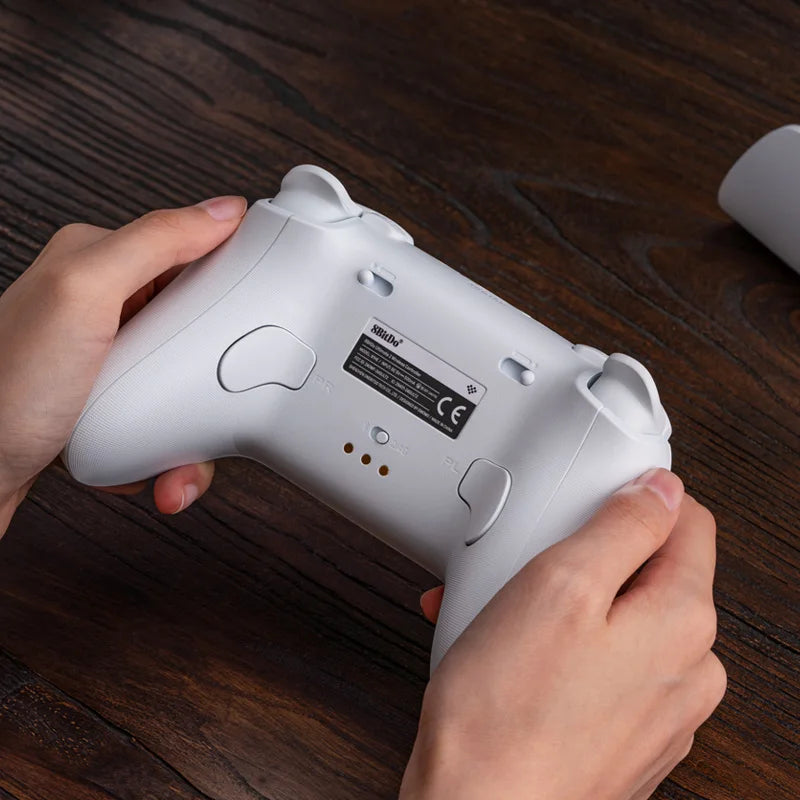Controle 8BitDo Ultimate 2 Wireless com Joysticks TMR, RGB e Gatilhos Hall – PC e Android